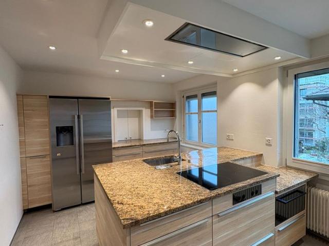 5.5 Zimmer, 167 m², 1. Stock