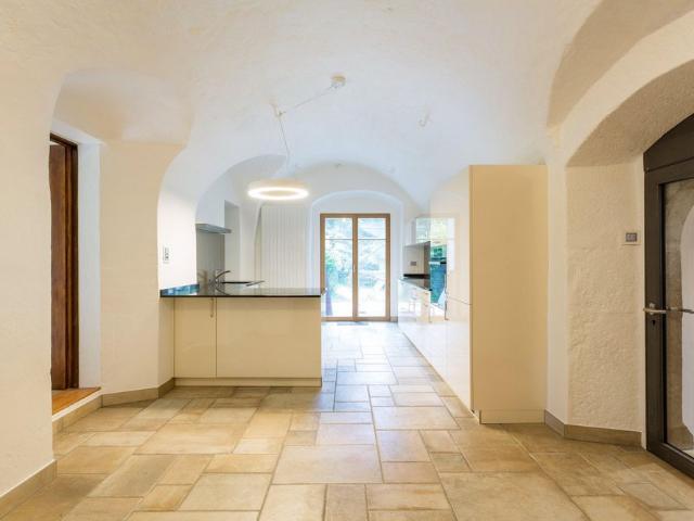 5.5 Zimmer, 164 m², EG