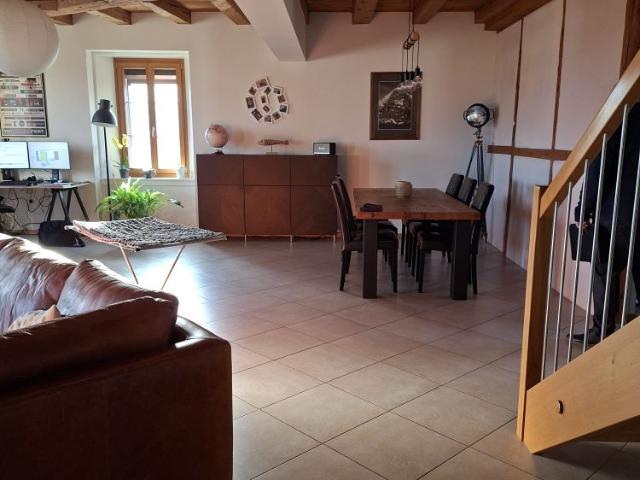 5.5 Zimmer, 164 m², 2. Stock