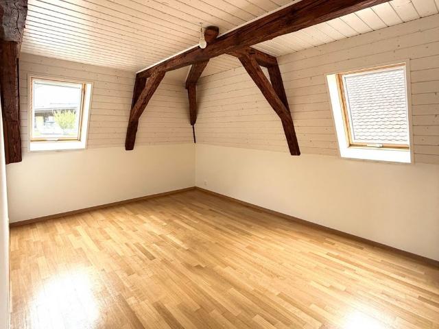 5.5 Zimmer, 165 m², 2. Stock