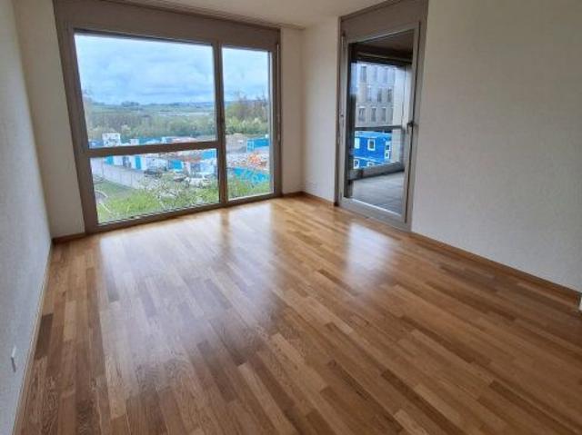 5.5 Zimmer, 168 m², 2. Stock