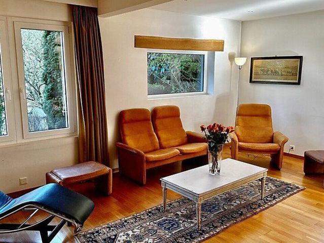 5.5 Zimmer, 170 m², 1. Stock