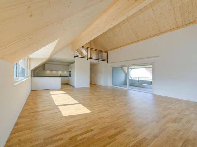 5.5 Zimmer, 170 m², 3. Stock