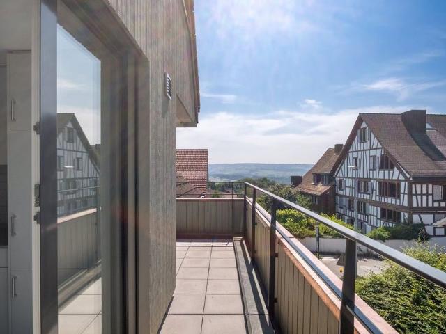5.5 Zimmer, 171 m², 2. Stock