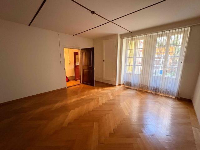 5.5 Zimmer, 185 m², 1. Stock