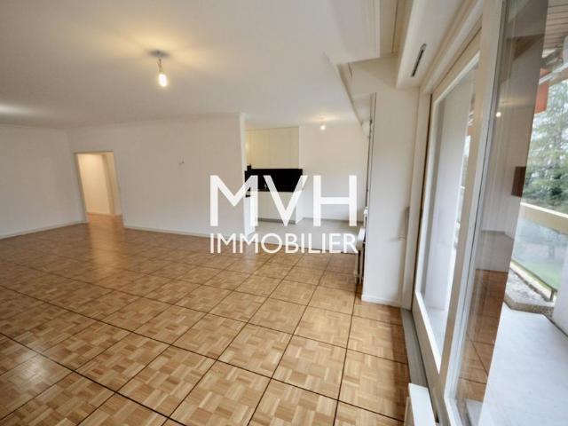 5.5 Zimmer, 186 m², 3. Stock