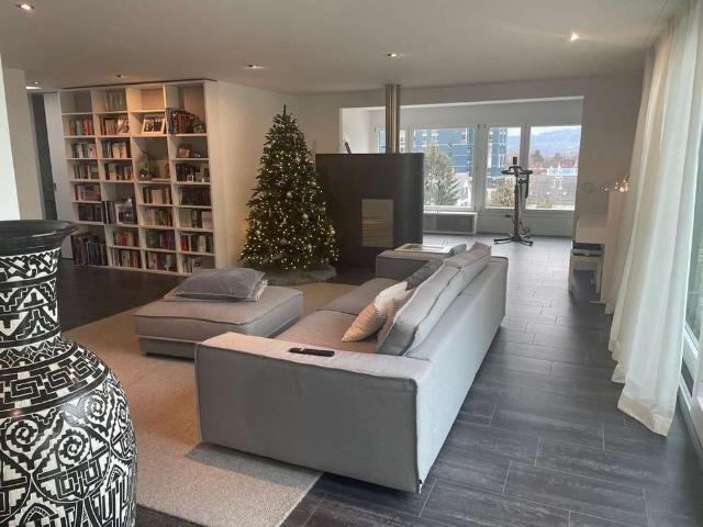 5.5 Zimmer, 189 m², 4. Stock