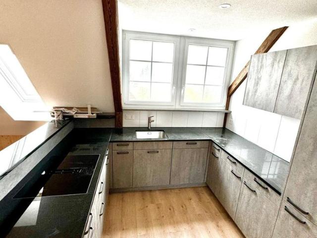 5.5 Zimmer, 192 m²