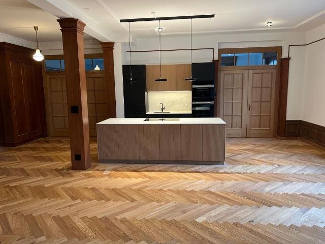 5.5 Zimmer, 199 m², EG