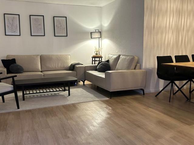 5.5 Zimmer, 100 m², 1. Stock