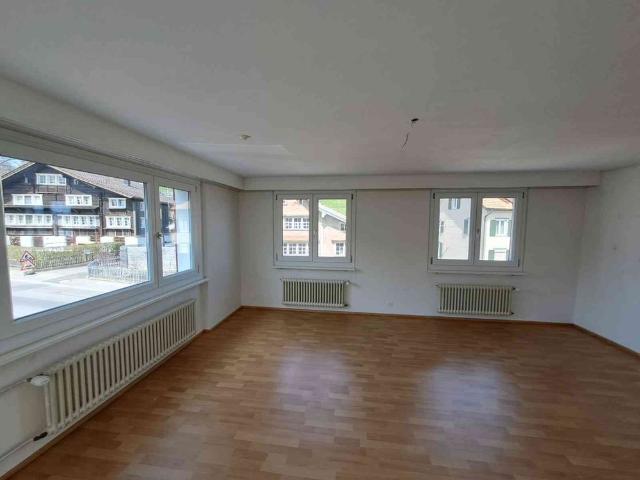 5.5 Zimmer, 106 m², 1. Stock