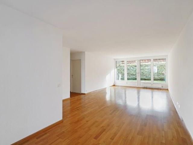 5.5 Zimmer, 108 m², EG
