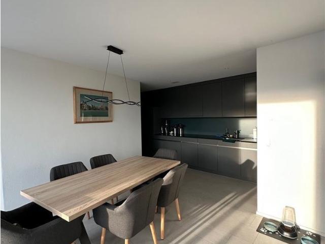 5.5 Zimmer, 111 m², 3. Stock