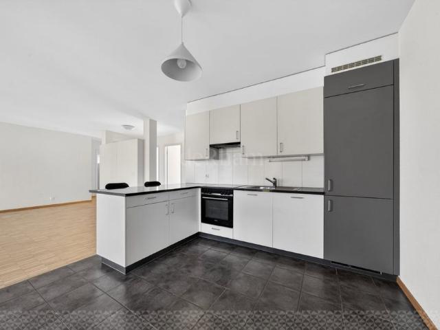 5.5 Zimmer, 111 m², 4. Stock