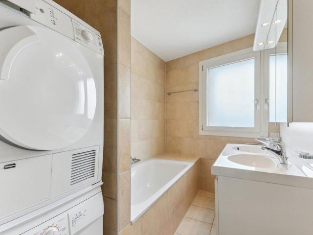 5.5 Zimmer, 117 m², 1. Stock