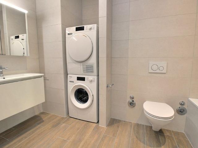 5.5 Zimmer, 115 m², 2. Stock