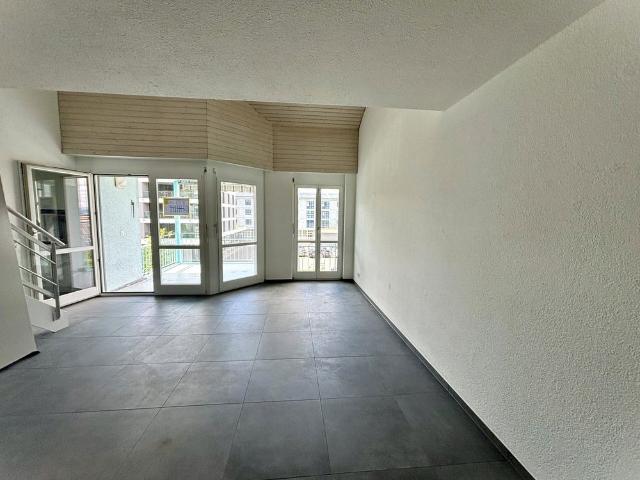 5.5 Zimmer, 120 m², 2. Stock