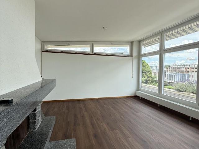 5.5 Zimmer, 120 m², 3. Stock