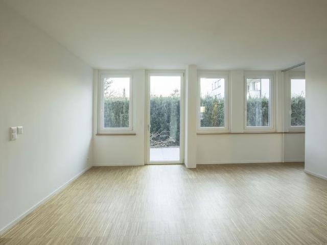 5.5 Zimmer, 127 m², EG