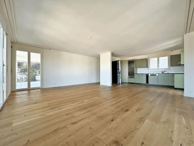 5.5 Zimmer, 125 m², 1. Stock