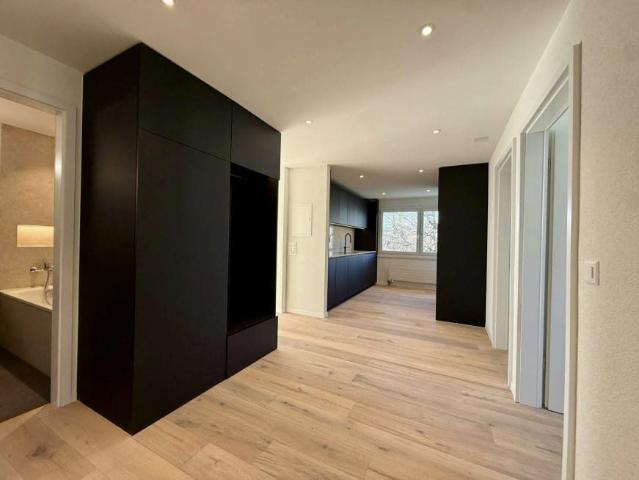 5.5 Zimmer, 125 m², 2. Stock