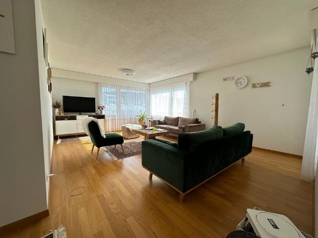 5.5 Zimmer, 128 m², 2. Stock