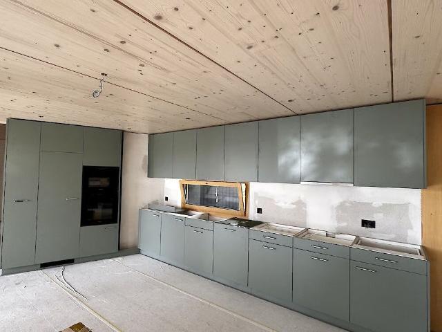 5.5 Zimmer, 133 m², 1. Stock