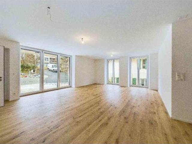 5.5 Zimmer, 130 m², 1. Stock