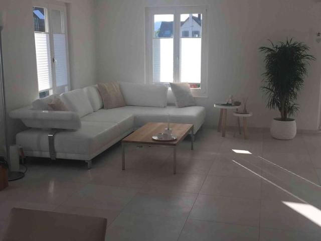 5.5 Zimmer, 135 m², 1. Stock