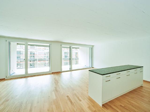 5.5 Zimmer, 135 m², 2. Stock