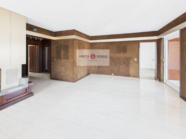 5.5 Zimmer, 136 m², 6. Stock