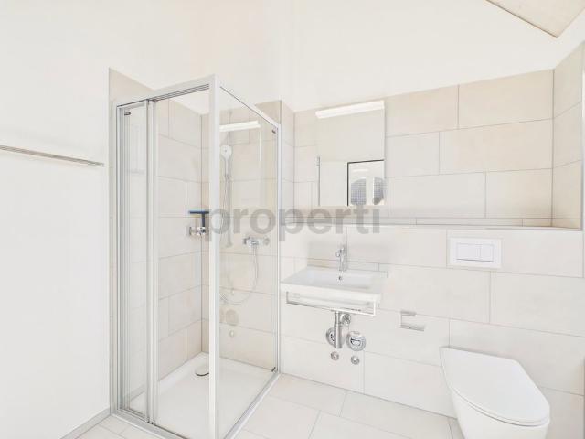 5.5 Zimmer, 138 m², 2. Stock