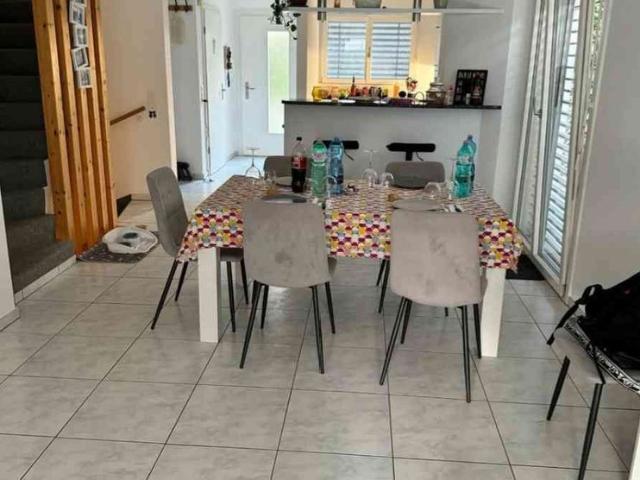 5.5 Zimmer, 250 m²