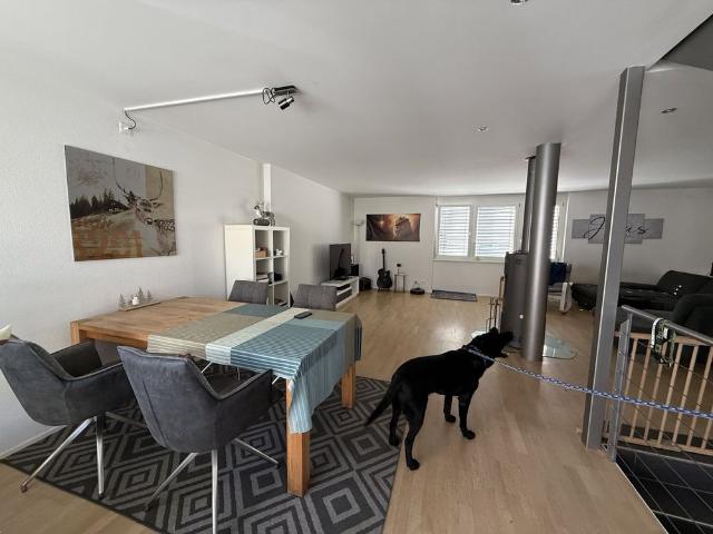 5.5 Zimmer, 200 m²