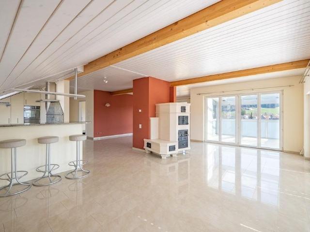 5.5 Zimmer, 205 m², 3. Stock