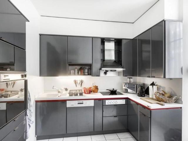 5.5 Zimmer, 218 m², 1. Stock