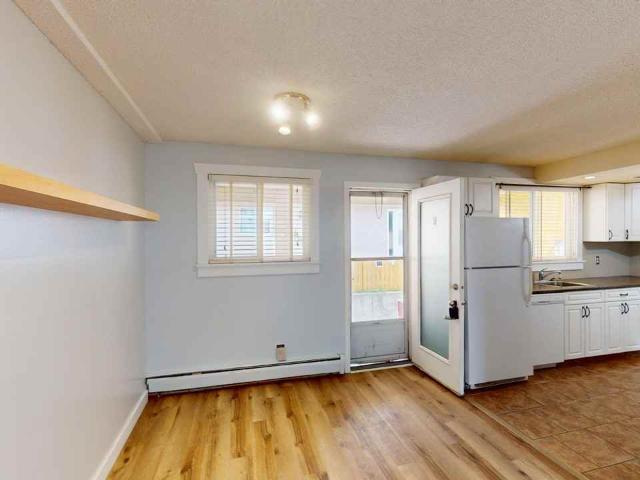 5 7740 Hunterview Dr Nw 3 Bedroom Home for Rent at 7740 5 7740 Hunterview Dr Nw, Calgary, AB T2K 5C9 Huntington Hills