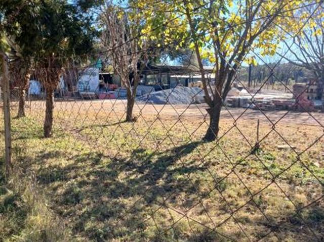 5 710 m² Land available in Zeerust