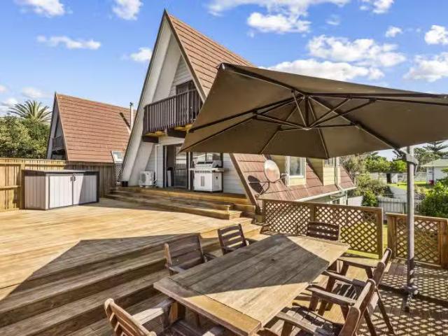 5A William Street, Waikanae Beach, Kapiti Coast
