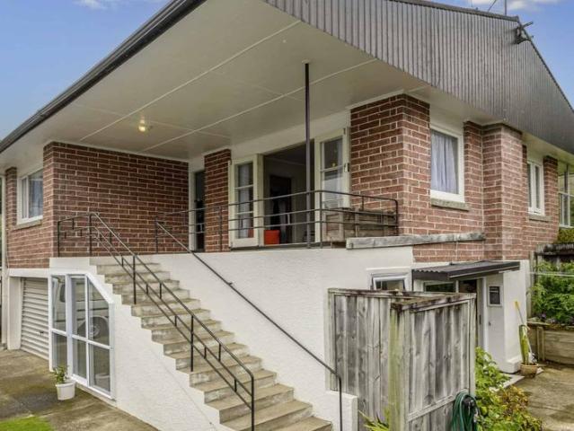 5B Manley Grove, Gate Pa, Tauranga For Sale