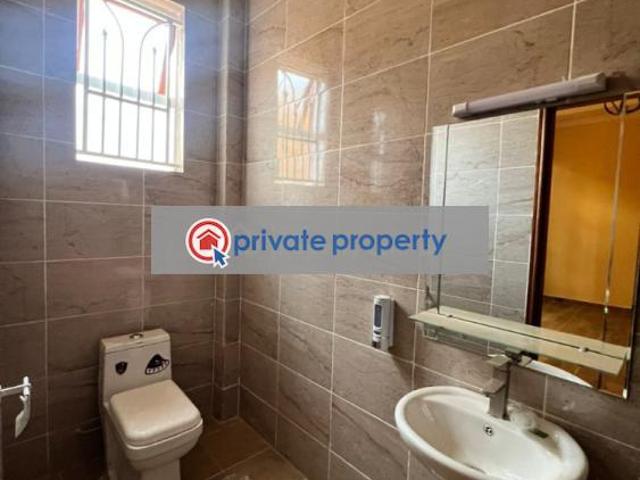 5bedroom Maisonette All Ensuite With Dsq On 40by80 In Membley Ruiru