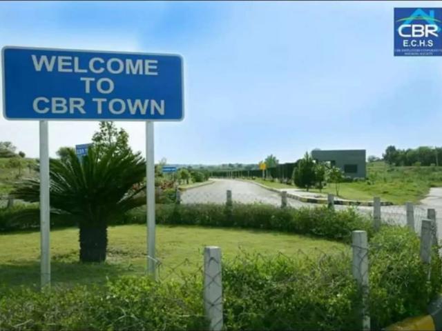 5M 40FT STREET EXECUTIVE BLOCK 50% develop CBR PHASE 2 NEAR I 16 Islamabad Gulberg Residencia ID 12613