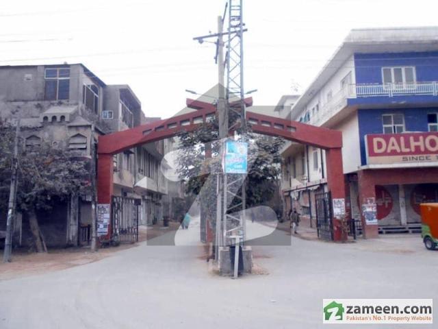 5m double storey hot location house in venus society available on bank loan Venus Housing Scheme
