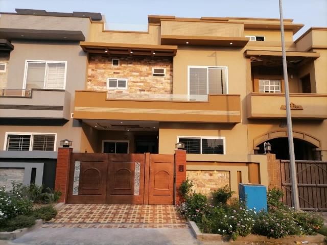 5marla house for sale. Cc block Gujranwala Citi Housing Society ID 74102