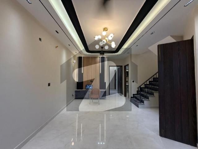 5marla ultra modern design top location house for sale in dha rahber dha 11 rahbar phase 2