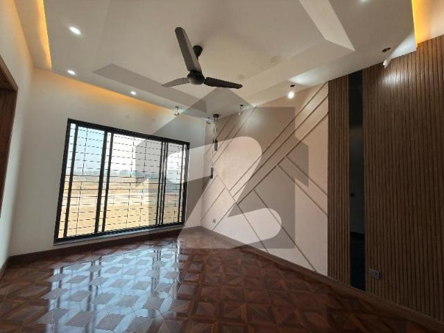 5marla ultra modern design house for sale in dha rahber dha 11 rahbar phase 2