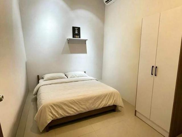 5mins Walking Distance TO SGH Room For Rent