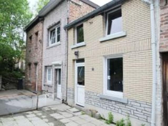 5sur5immobilier – Maison 1 Ch avec grande cour au calme
