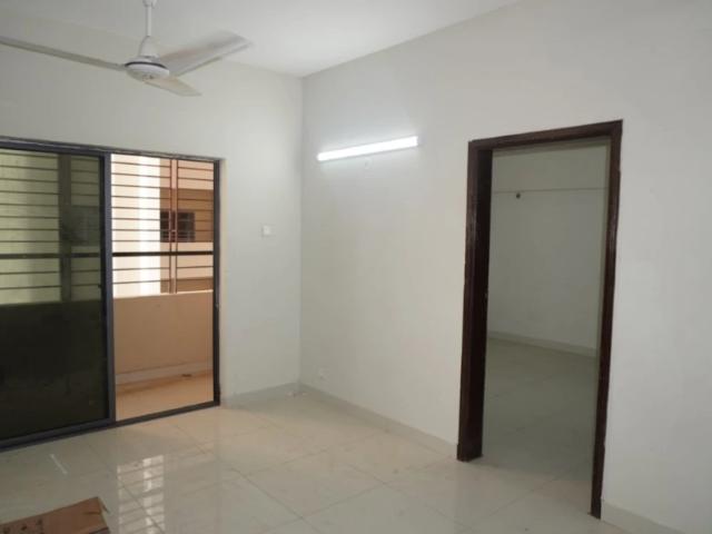 5th Floor 1950 Sqft Apartment for Sale Gulshan e Iqbal Block 2, Karachi GULSHAN E IQBAL BLOCK 2 ID 72319