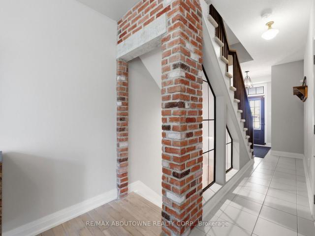 63 1401 Plains Road E, Burlington | 2Beds/2Bath, Townhouse, $789,900 | Condos. Ca